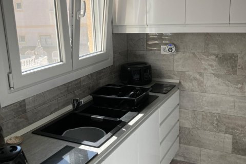 House for sale in La Florida, Alicante, Spain 2 bedrooms, 110 sq.m. No. 168275 - photo 20