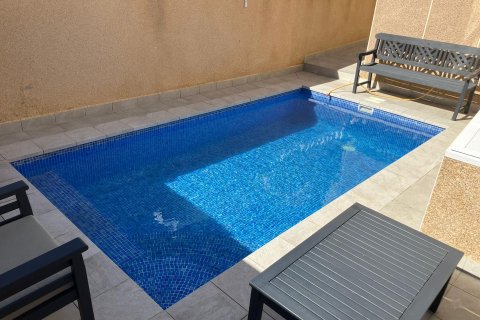 House for sale in La Florida, Alicante, Spain 2 bedrooms, 110 sq.m. No. 168275 - photo 9