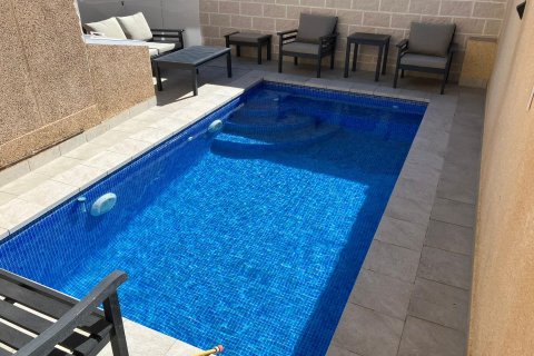 House for sale in La Florida, Alicante, Spain 2 bedrooms, 110 sq.m. No. 168275 - photo 8