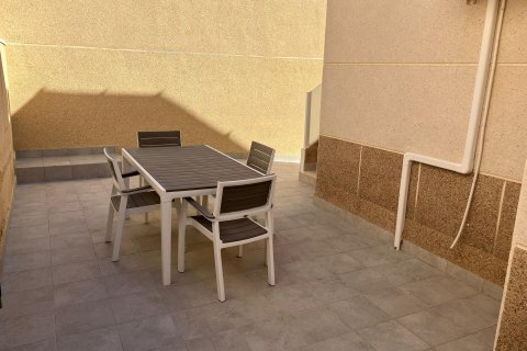 House for sale in La Florida, Alicante, Spain 2 bedrooms, 110 sq.m. No. 168275 - photo 6