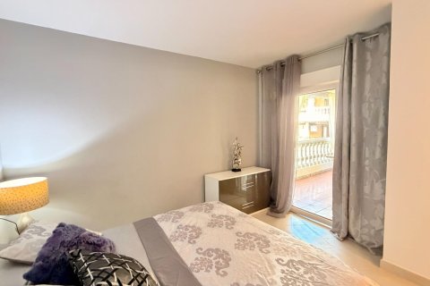 Apartment for sale in Torrevieja, Alicante, Spain 1 bedroom, 106 sq.m. No. 168271 - photo 13