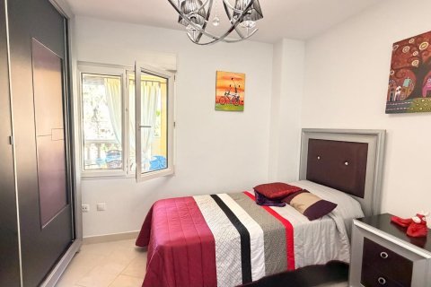 Apartment for sale in Torrevieja, Alicante, Spain 1 bedroom, 106 sq.m. No. 168271 - photo 27