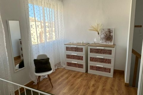 House for sale in La Zenia, Alicante, Spain 2 bedrooms, 110 sq.m. No. 168274 - photo 12