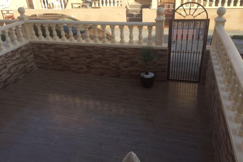 House for sale in La Zenia, Alicante, Spain 2 bedrooms, 110 sq.m. No. 168274 - photo 7