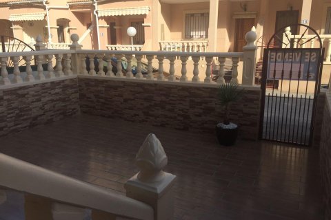 House for sale in La Zenia, Alicante, Spain 2 bedrooms, 110 sq.m. No. 168274 - photo 9