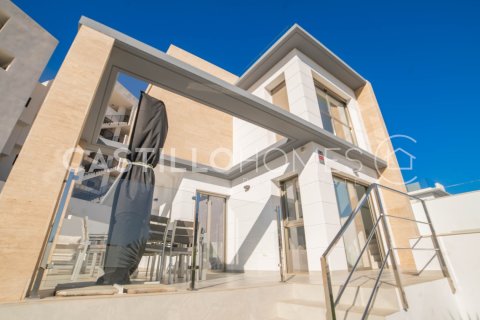 Villa in vendita a Villamartin, Alicante, Spagna 4 camere da letto, 148 mq. N° 154815 - foto 13