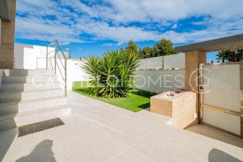 Villa till salu i Villamartin, Alicante, Spanien 4 sovrum, 148 kvm. Nr. 154815 - foto 6