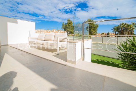 Villa till salu i Villamartin, Alicante, Spanien 4 sovrum, 148 kvm. Nr. 154815 - foto 22