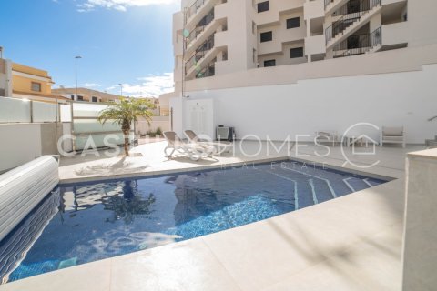 Villa till salu i Villamartin, Alicante, Spanien 4 sovrum, 148 kvm. Nr. 154815 - foto 4