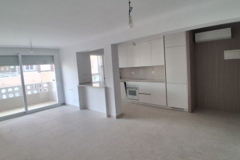 Apartament w Torrevieja, Alicante, Hiszpania 3 sypialnie, 77 mkw. nr 154819 – zdjęcie 16