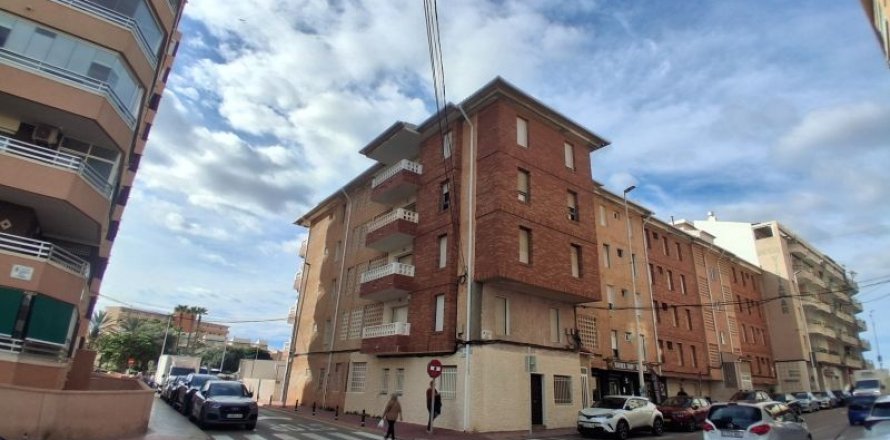 Apartament w Torrevieja, Alicante, Hiszpania 3 sypialnie, 77 mkw. nr 154819