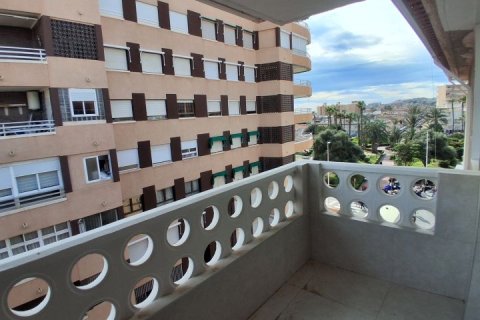Apartament w Torrevieja, Alicante, Hiszpania 3 sypialnie, 77 mkw. nr 154819 – zdjęcie 12