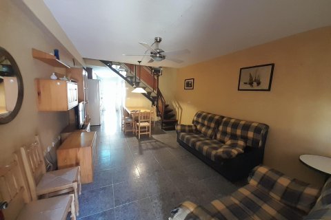 Kaupunkipientalo myytävänä Mazarron, Murcia, Espanja, 3 makuuhuonetta, 100 m2 No. 142513 - kuva 3