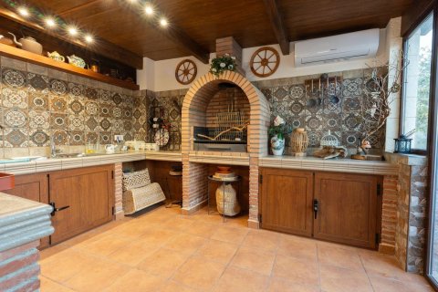 Huvila myytävänä Los Balcones, Alicante, Espanja, 7 makuuhuonetta, 312 m2 No. 142510 - kuva 7