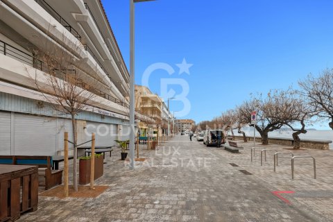Cafe / restaurant zum Verkauf in L'Escala, Girona, Spanien 243 m2 Nr. 160272 - Foto 2