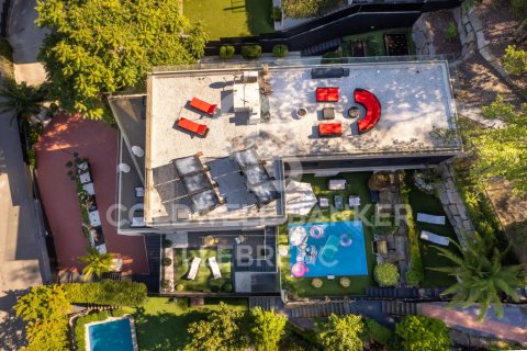 Продажа дома в Барселона, Испания 6 спален, 547м2 №160274 - фото 4