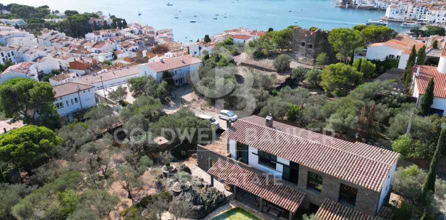 Вилла в Кадакес, Герона, Испания 7 спален, 575м2 №160273