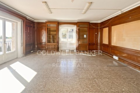 Casa in vendita a Barcelona, Spagna 8 camere da letto, 950 mq. N° 160275 - foto 11