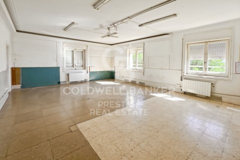 House zum Verkauf in Barcelona, Spanien 8 Schlafzimmer, 950 m2 Nr. 160275 - Foto 11