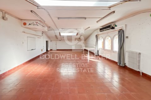 House zum Verkauf in Barcelona, Spanien 8 Schlafzimmer, 950 m2 Nr. 160275 - Foto 19