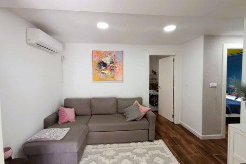Bungalow till salu i Torrevieja, Alicante, Spanien 1 sovrum, 60 kvm. Nr. 183062 - foto 9