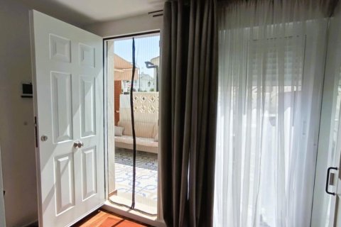 Bungalow till salu i Torrevieja, Alicante, Spanien 1 sovrum, 60 kvm. Nr. 183062 - foto 7