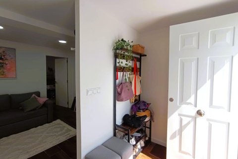 Bungalow till salu i Torrevieja, Alicante, Spanien 1 sovrum, 60 kvm. Nr. 183062 - foto 6