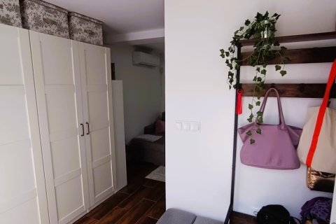 Bungalow till salu i Torrevieja, Alicante, Spanien 1 sovrum, 60 kvm. Nr. 183062 - foto 8