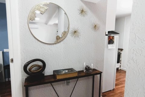 Bungalow till salu i Torrevieja, Alicante, Spanien 1 sovrum, 60 kvm. Nr. 183062 - foto 12