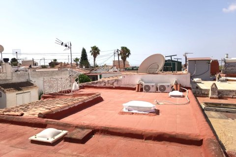 Bungalow till salu i Torrevieja, Alicante, Spanien 1 sovrum, 60 kvm. Nr. 183062 - foto 26