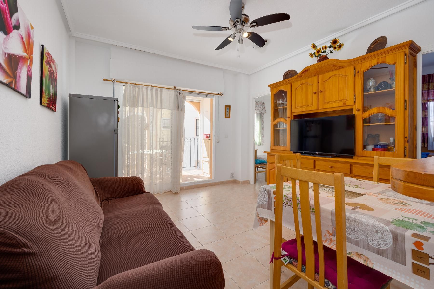 Bungalow in Torrevieja, Alicante, Spain 60 sq.m. No. 183061