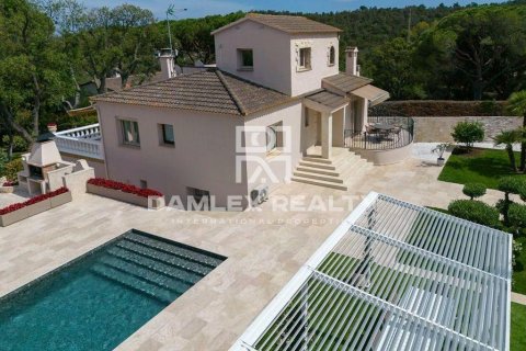 Willa w Calonge, Girona, Hiszpania 5 sypialni, 240 mkw. nr 177050