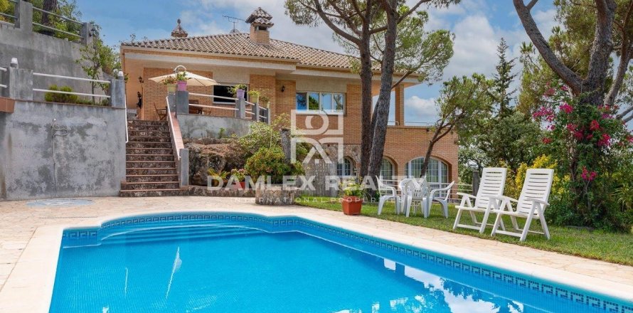 Dom w Santa Cristina d'Aro, Girona, Hiszpania 8 sypialni, 640 mkw. nr 177048