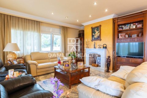 Dom w Santa Cristina d'Aro, Girona, Hiszpania 8 sypialni, 640 mkw. nr 177048 – zdjęcie 5