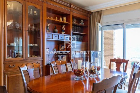 Dom w Santa Cristina d'Aro, Girona, Hiszpania 8 sypialni, 640 mkw. nr 177048 – zdjęcie 7