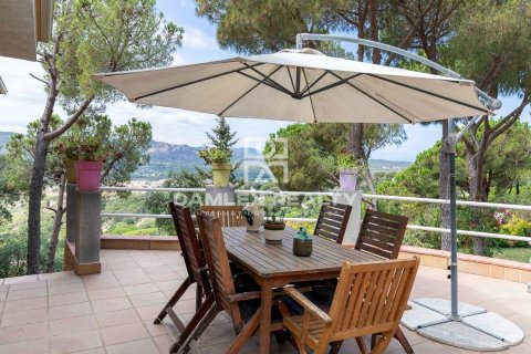 Dom w Santa Cristina d'Aro, Girona, Hiszpania 8 sypialni, 640 mkw. nr 177048 – zdjęcie 3