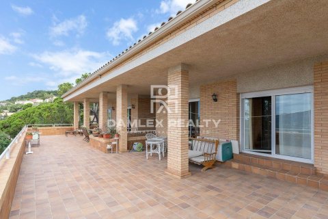Dom w Santa Cristina d'Aro, Girona, Hiszpania 8 sypialni, 640 mkw. nr 177048 – zdjęcie 26