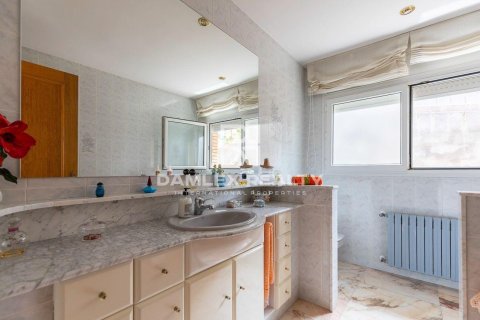 Dom w Santa Cristina d'Aro, Girona, Hiszpania 8 sypialni, 640 mkw. nr 177048 – zdjęcie 21