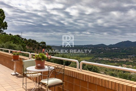Dom w Santa Cristina d'Aro, Girona, Hiszpania 8 sypialni, 640 mkw. nr 177048 – zdjęcie 28