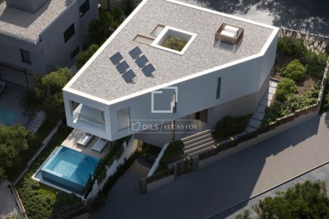 Villa for sale in Teia, Barcelona, Spain 4 bedrooms, 447 sq.m. No. 150390 - photo 9