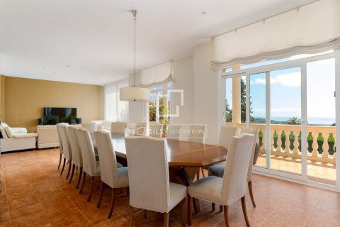 Villa for sale in Cabrils, Barcelona, Spain 5 bedrooms, 501 sq.m. No. 150388 - photo 14