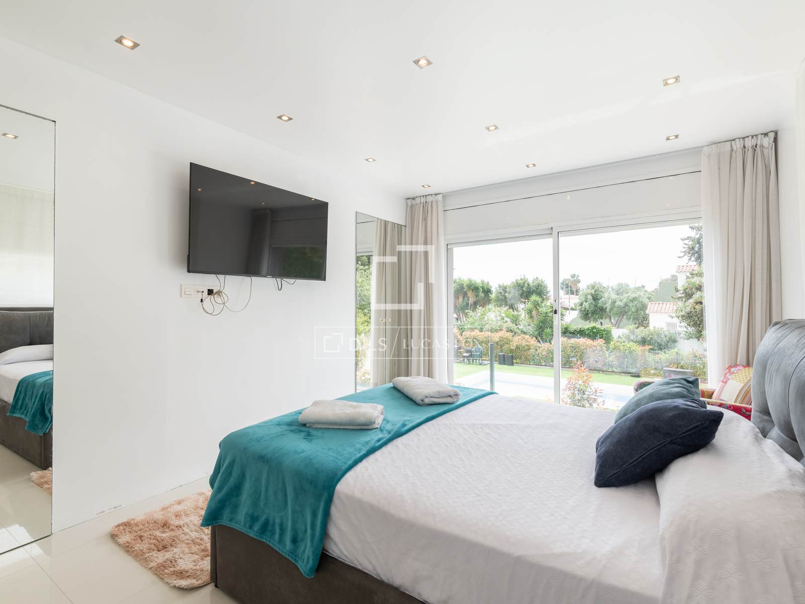 Villa à Castelldefels, Barcelona, Espagne 8 chambres, 475 m2 No. 150386