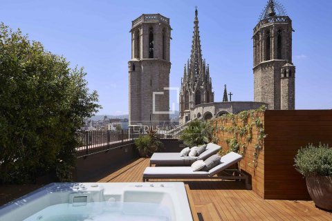 Penthouse à vendre à Barcelona, Espagne, 2 chambres, 77 m2 No. 150384 - photo 2