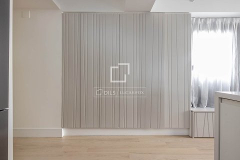 Penthouse à vendre à Barcelona, Espagne, 2 chambres, 77 m2 No. 150384 - photo 16