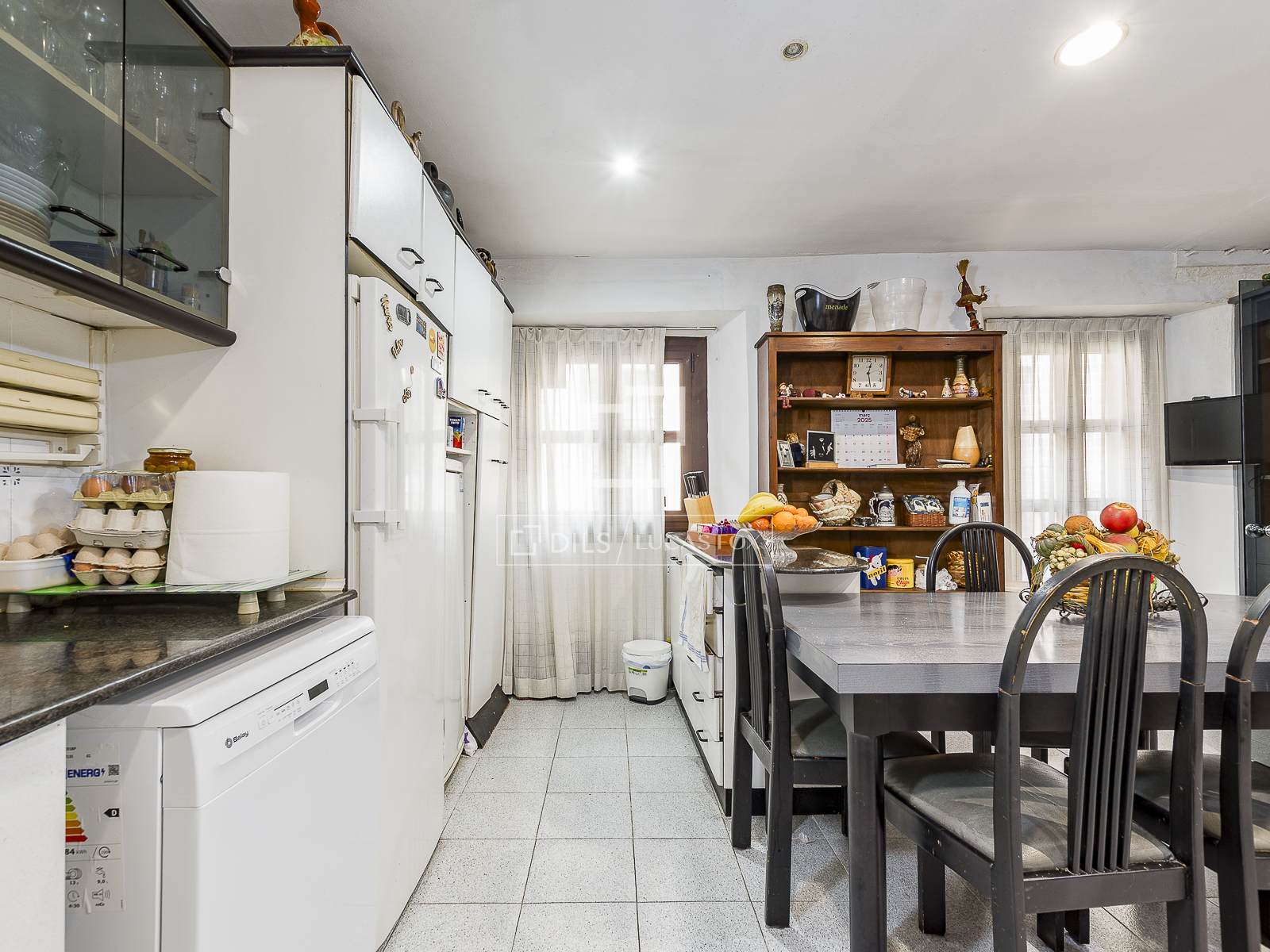 Wohnung in Barcelona, Spanien 3 Schlafzimmer, 174 m2 Nr. 150389
