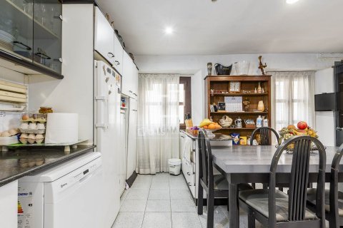 Apartment à vendre à Barcelona, Espagne, 3 chambres, 174 m2 No. 150389 - photo 15