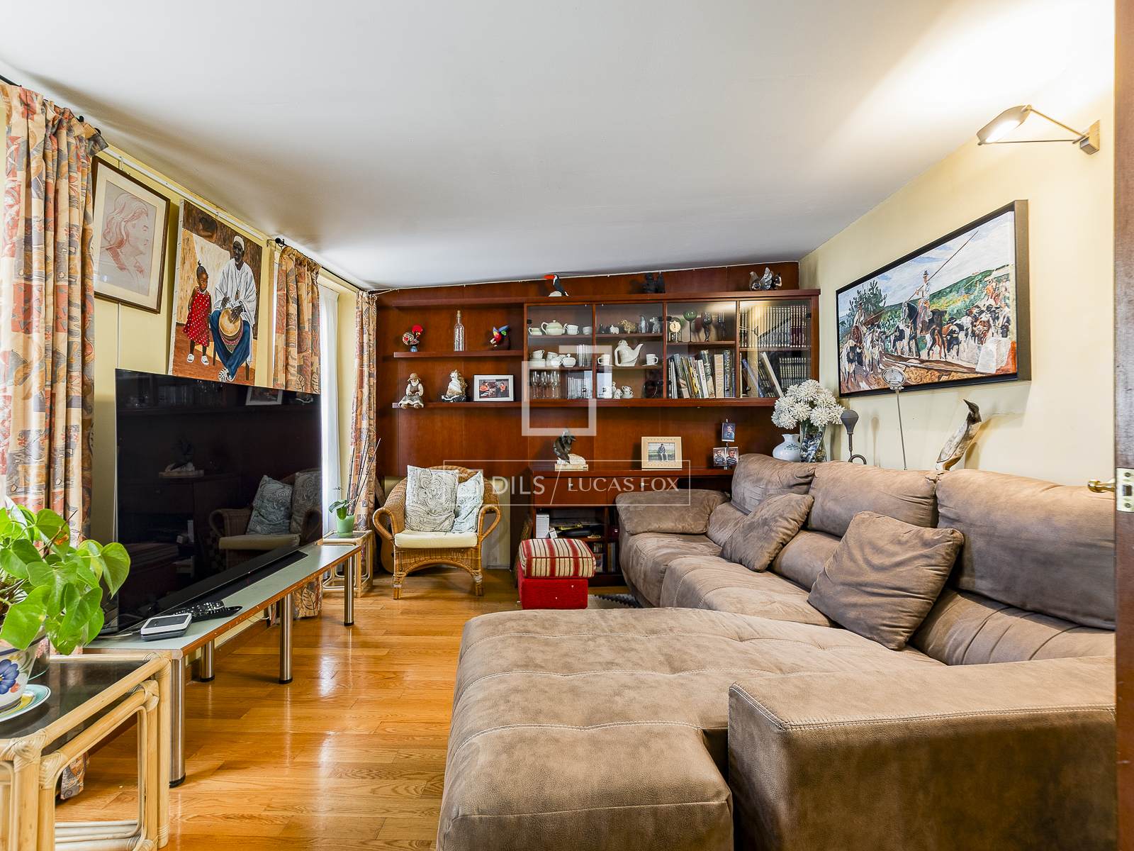 Wohnung in Barcelona, Spanien 3 Schlafzimmer, 174 m2 Nr. 150389