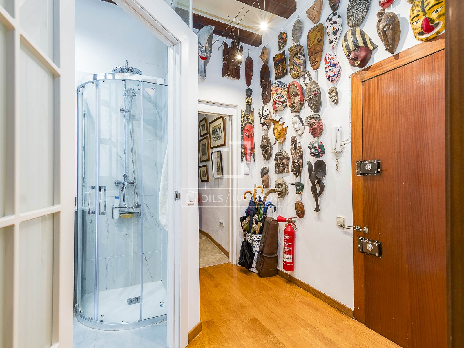 Wohnung in Barcelona, Spanien 3 Schlafzimmer, 174 m2 Nr. 150389