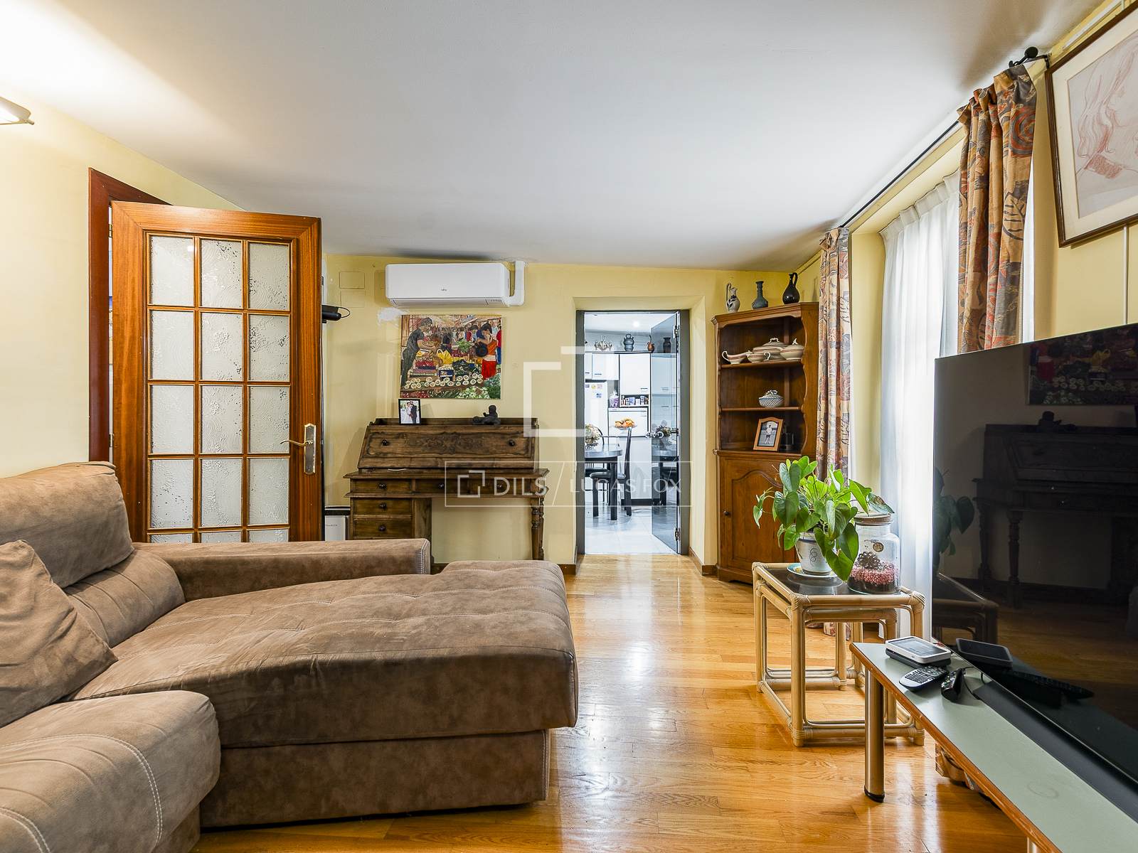 Wohnung in Barcelona, Spanien 3 Schlafzimmer, 174 m2 Nr. 150389