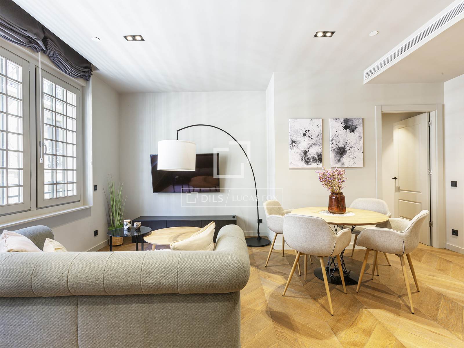 Dzīvoklis Barcelona, Spānijā 2 istabas, 85 m2 Nr. 150387